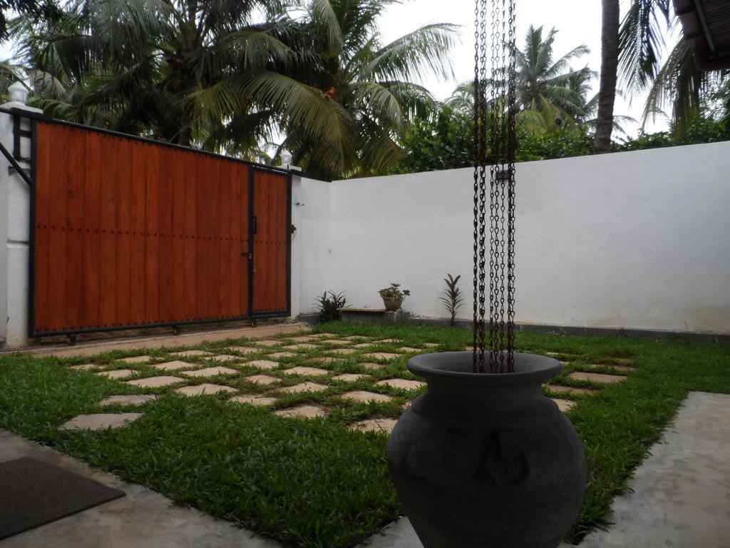 Summer Dew Villa Talpe Rum bild