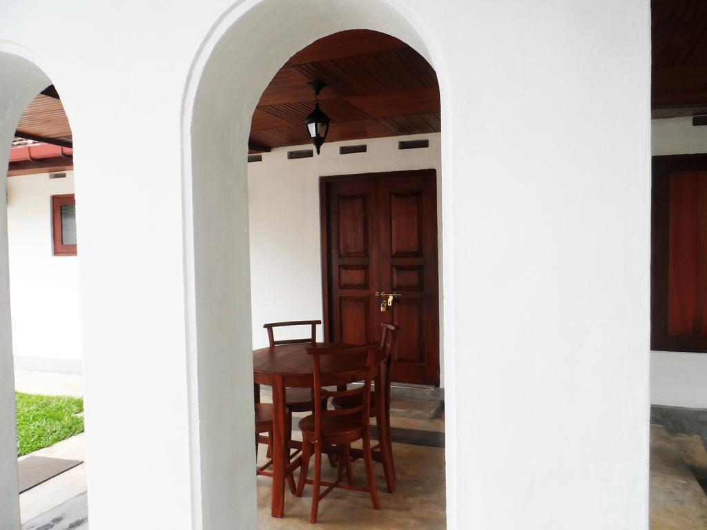 Summer Dew Villa Talpe Rum bild